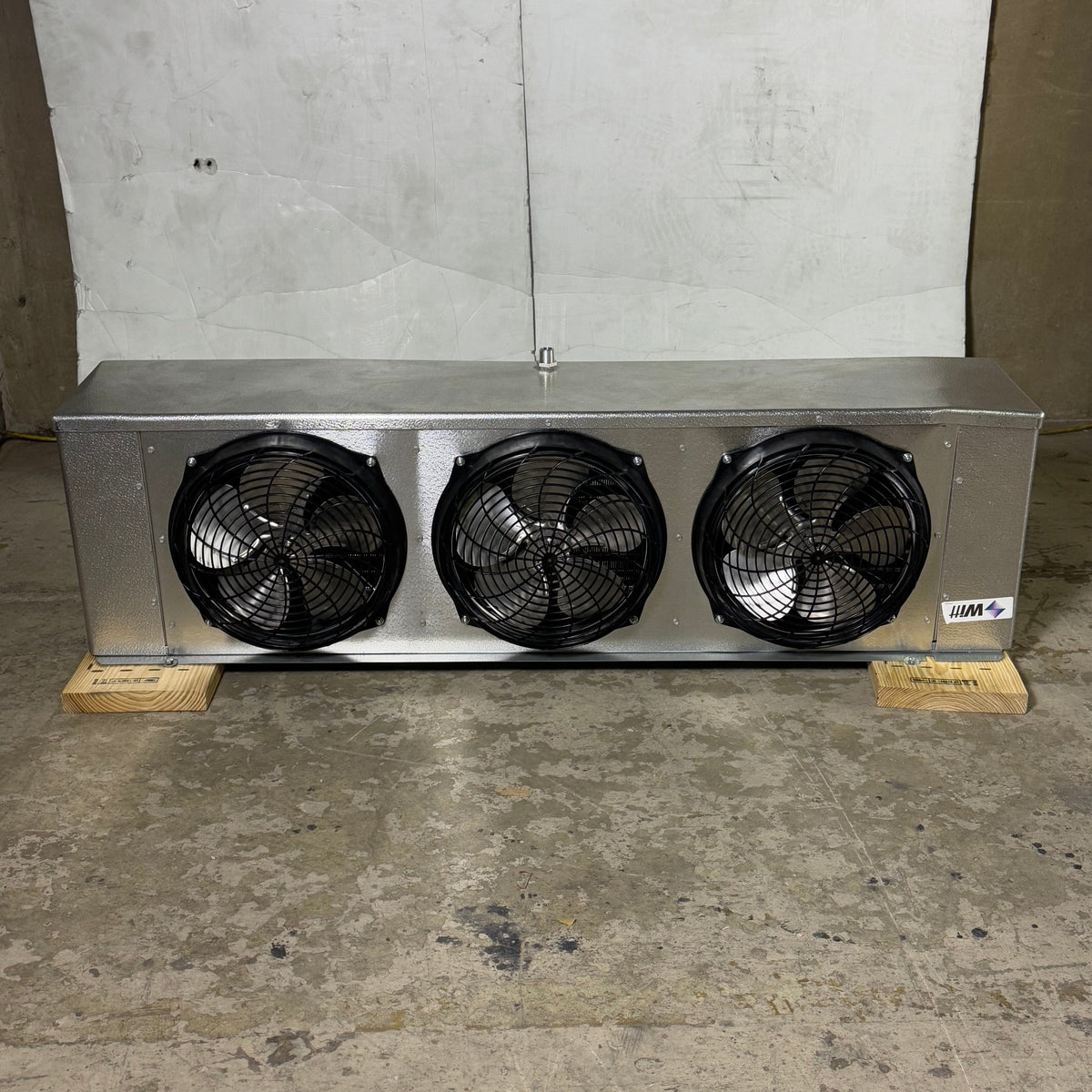 3 Fans Compact Coolers Evaporator Top/Back Mount Sz 60.5” L x 18.5” H x 11.5 W