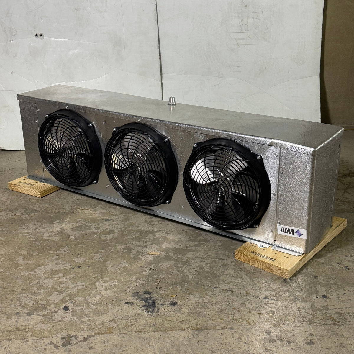 3 Fans Compact Coolers Evaporator Top/Back Mount Sz 60.5” L x 18.5” H x 11.5 W